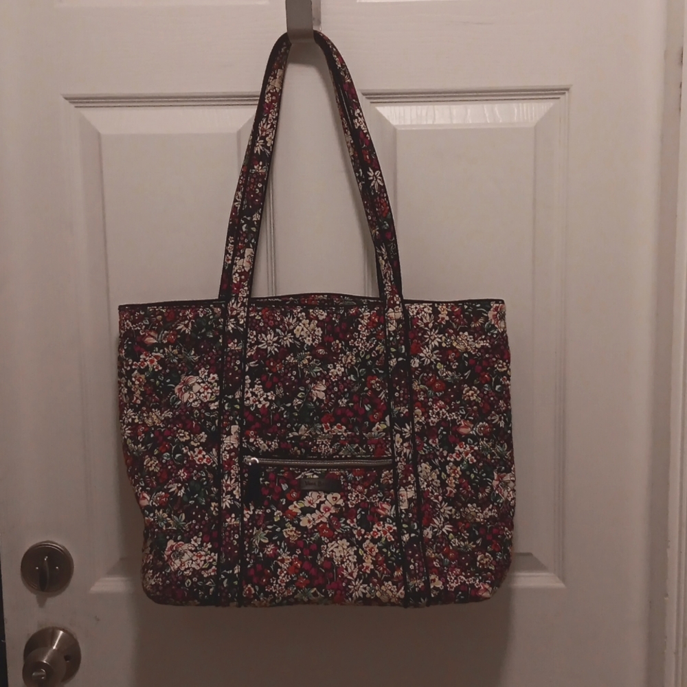 Vera Bradley large tote